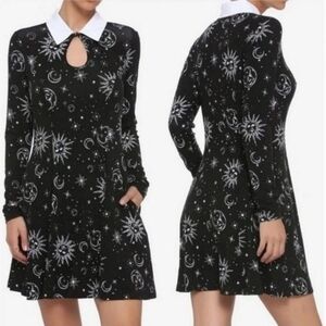 Hot Topic Black & White Celestial Keyhole Long Sleeve Collared Dress Size Small